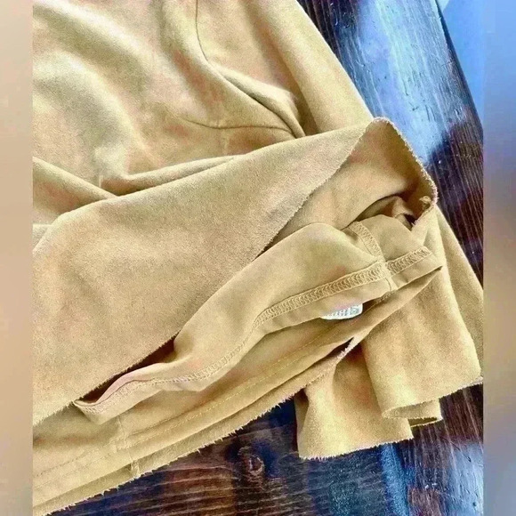 ALTAR’D STATE tan Faux Suede Top L - Picture 4 of 6